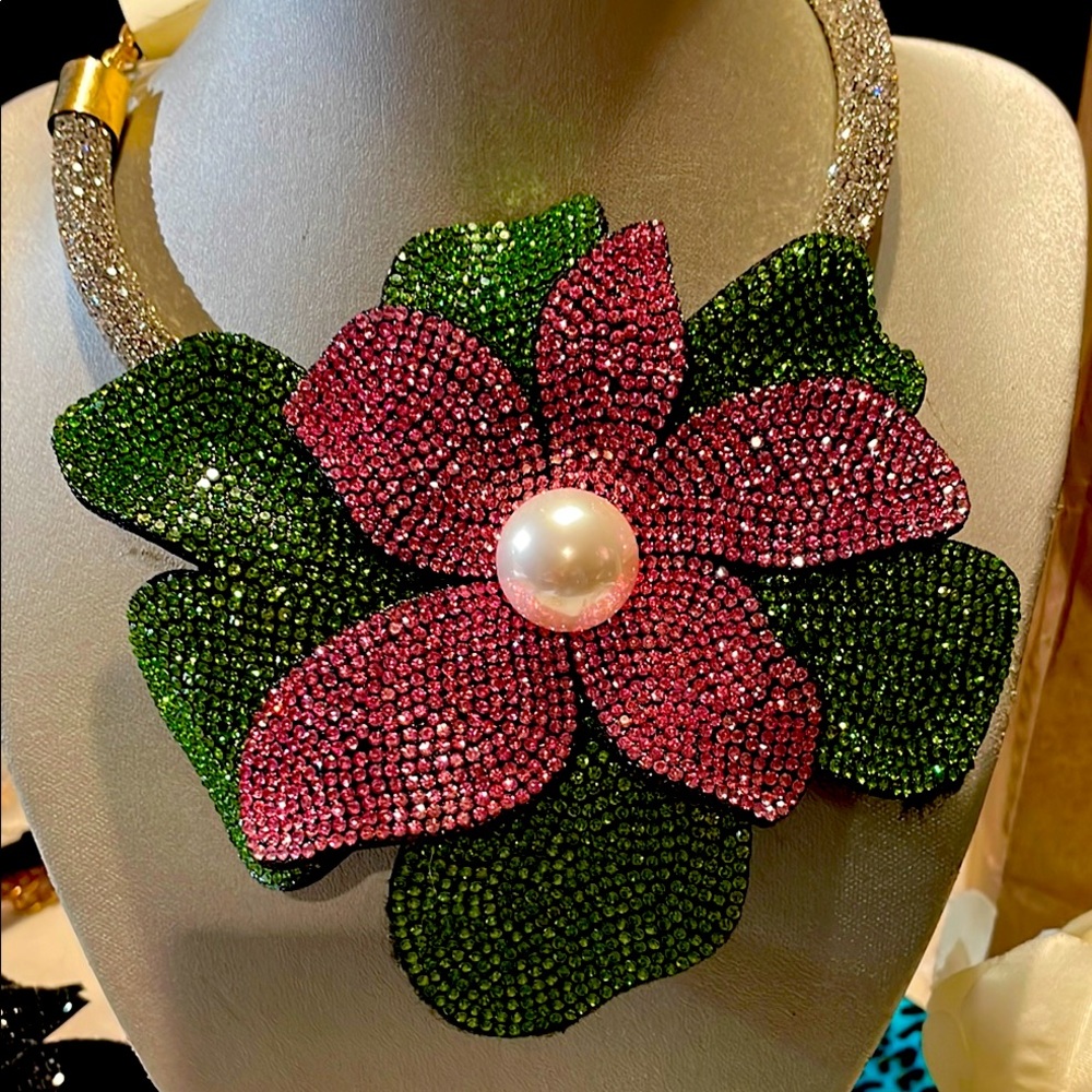 Elegant Pink and Green Crystal Flower Necklace